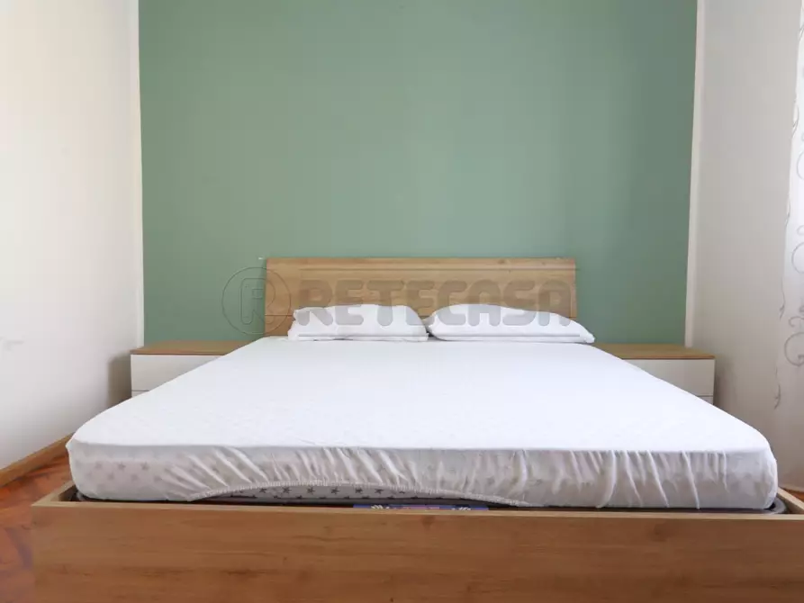 Immagine 32 di Stanza singola in affitto  in via A. Rossi 27 a Vicenza