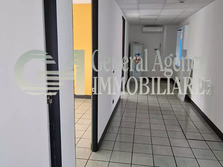 Immagine 35 di Ufficio in affitto  in Piazzale Giulio Douhet 25 a Roma