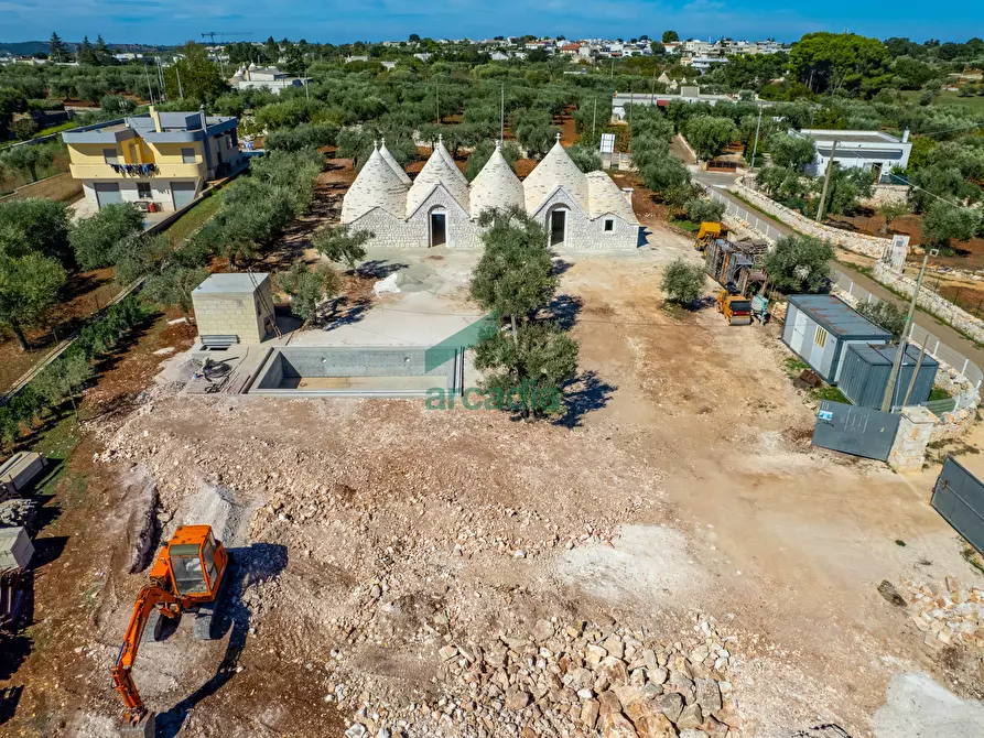 Immagine 30 di Rustico / casale in vendita  in Via Coreggia a Alberobello