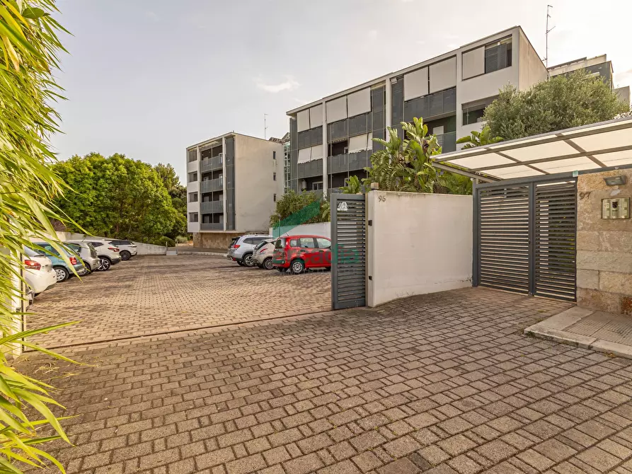 Immagine 29 di Quadrilocale in vendita  in Via Rosario Livatino 97 a Bari