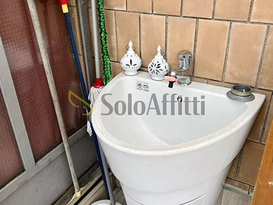 Immagine 47 di Bilocale in affitto  in Via Venarìa 75 a Torino