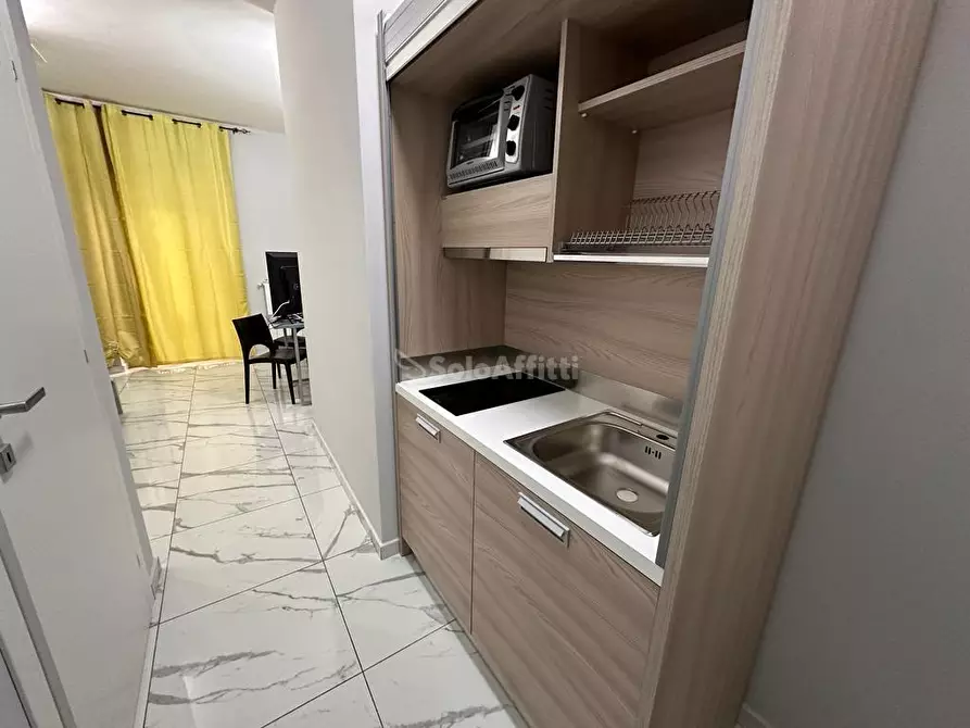 Immagine 7 di Monolocale in affitto  in Viale Abramo Lincoln a Caserta