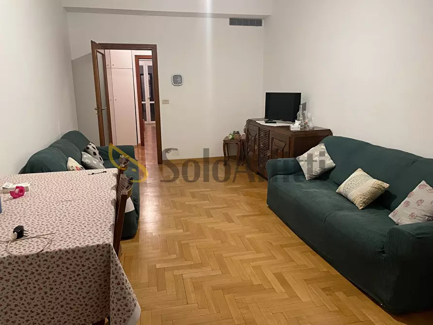 Immagine 6 di Quadrilocale in affitto  in Via Duchessa Jolanda a Torino