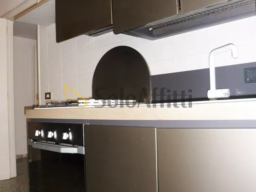 Immagine 6 di Trilocale in affitto  a Cagliari