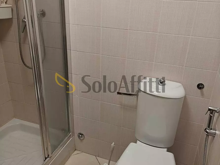 Immagine 22 di Trilocale in affitto  a Catania