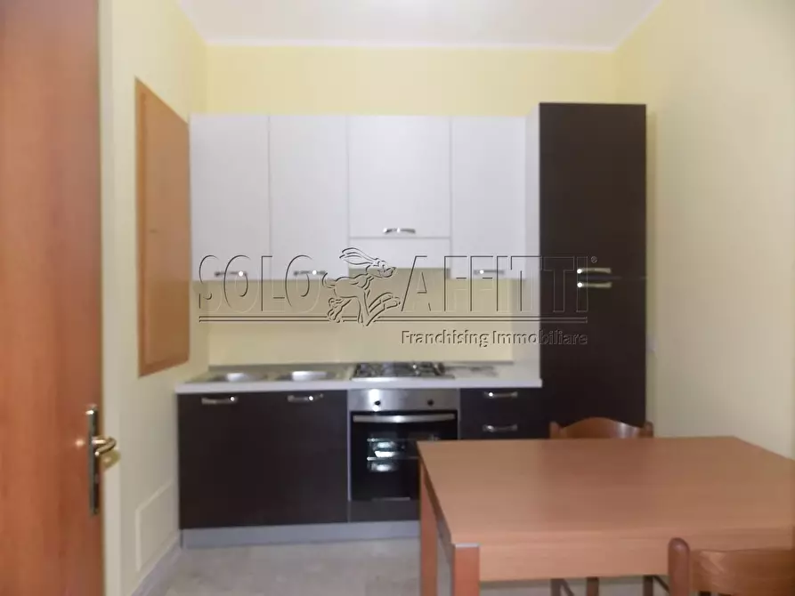 Immagine 2 di Stanza singola in affitto  a Catanzaro