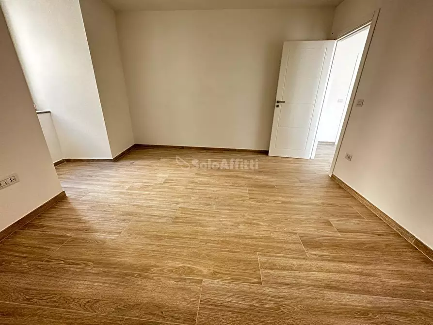 Immagine 21 di Trilocale in affitto  in Via delle Ferriere 20 a Caserta