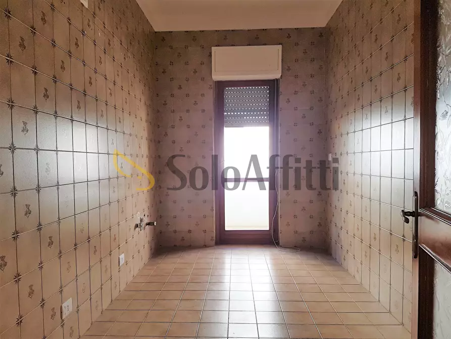 Immagine 5 di Bilocale in affitto  a Catanzaro