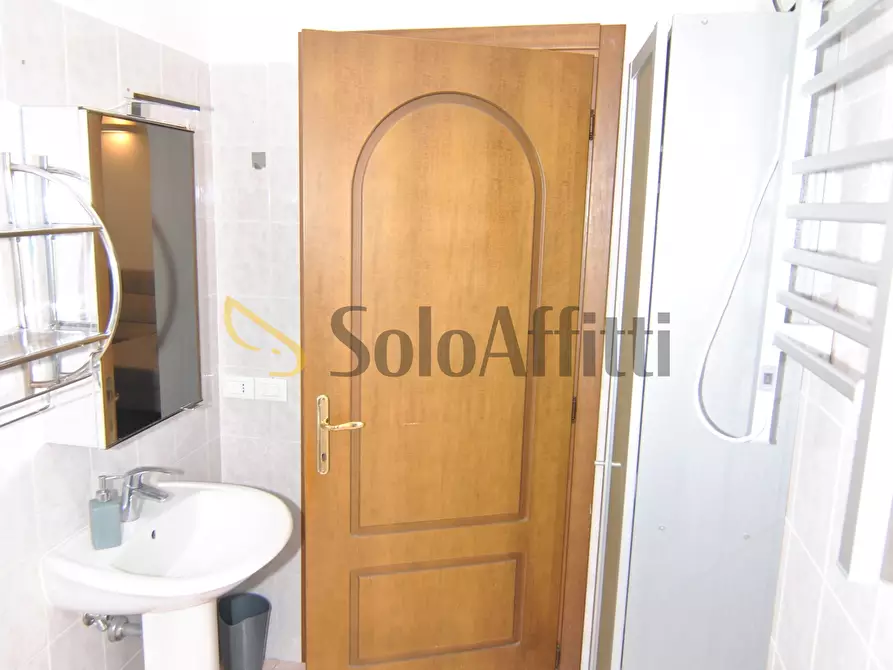 Immagine 10 di Bilocale in affitto  in Via del Leone 11 a Livorno