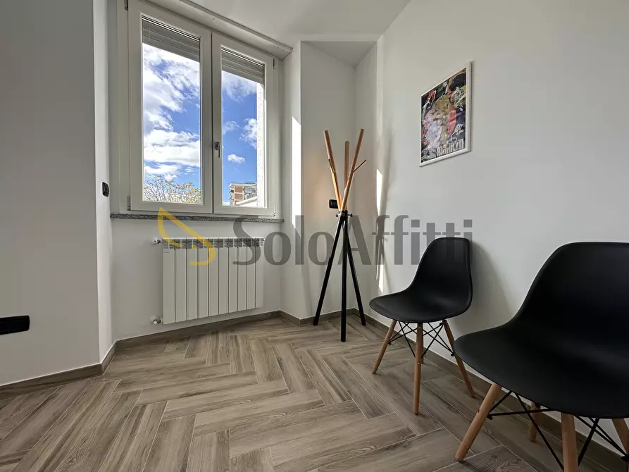 Immagine 4 di Ufficio in affitto  a Catanzaro