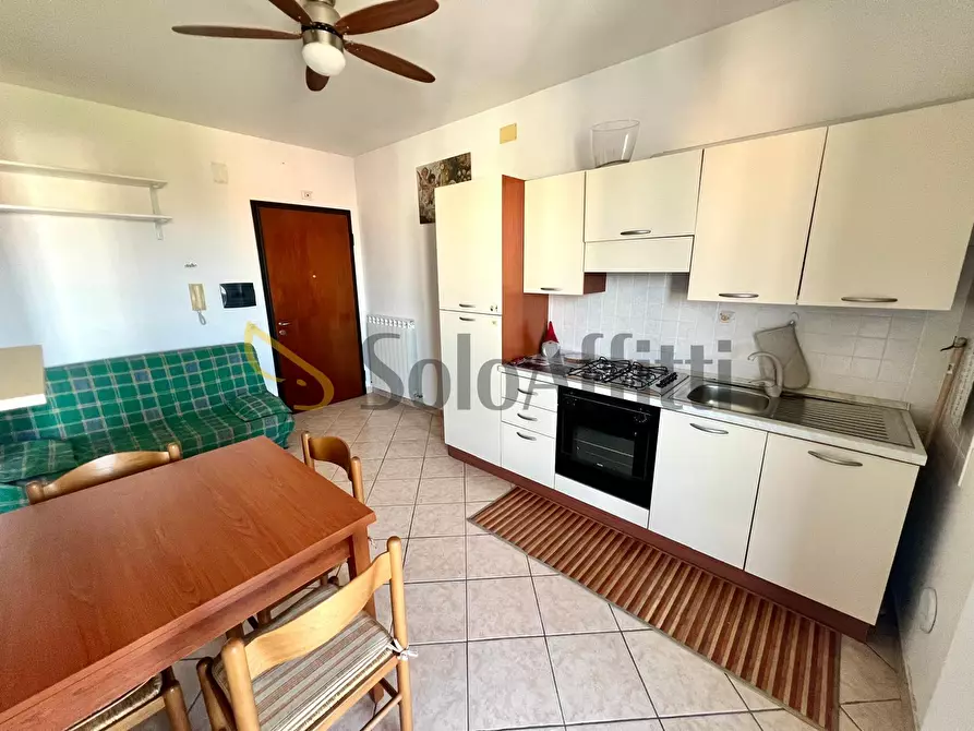 Immagine 5 di Bilocale in affitto  in Via Ercole Falò 6 a Alba Adriatica