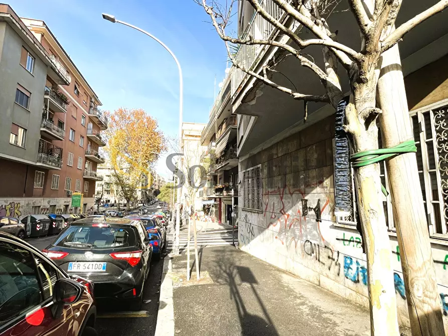Immagine 41 di Bilocale in affitto  in Via di Val Tellina 110 a Roma