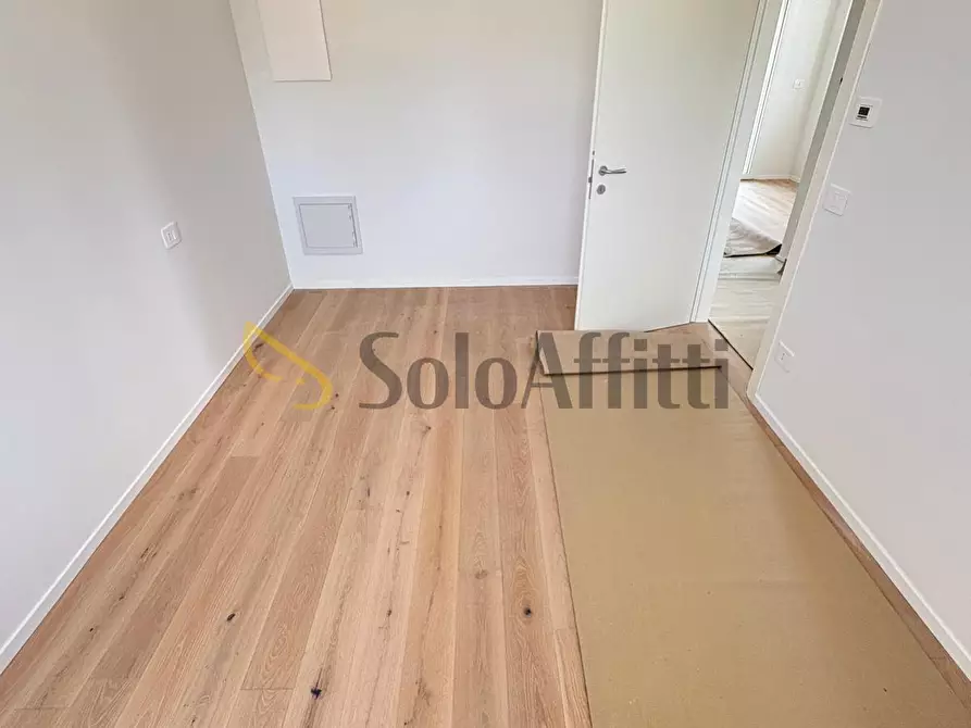 Immagine 9 di Trilocale in affitto  in Via Monte Titano 75 a Rimini