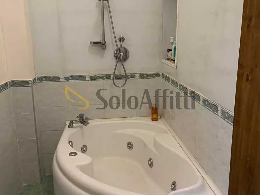 Immagine 6 di Bilocale in affitto  in Via Conte Ruggero 65 a Catania