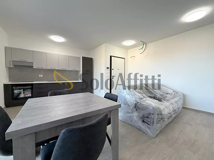 Immagine 6 di Trilocale in affitto  a Catanzaro