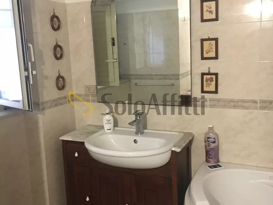 Immagine 29 di Appartamento in affitto  in Via Grotte Bianche 150 a Catania