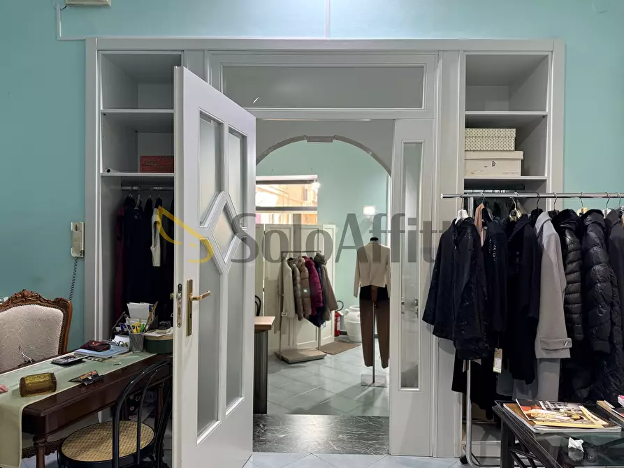 Immagine 6 di Locale commerciale in affitto  in Via Pretoria 117 a Potenza