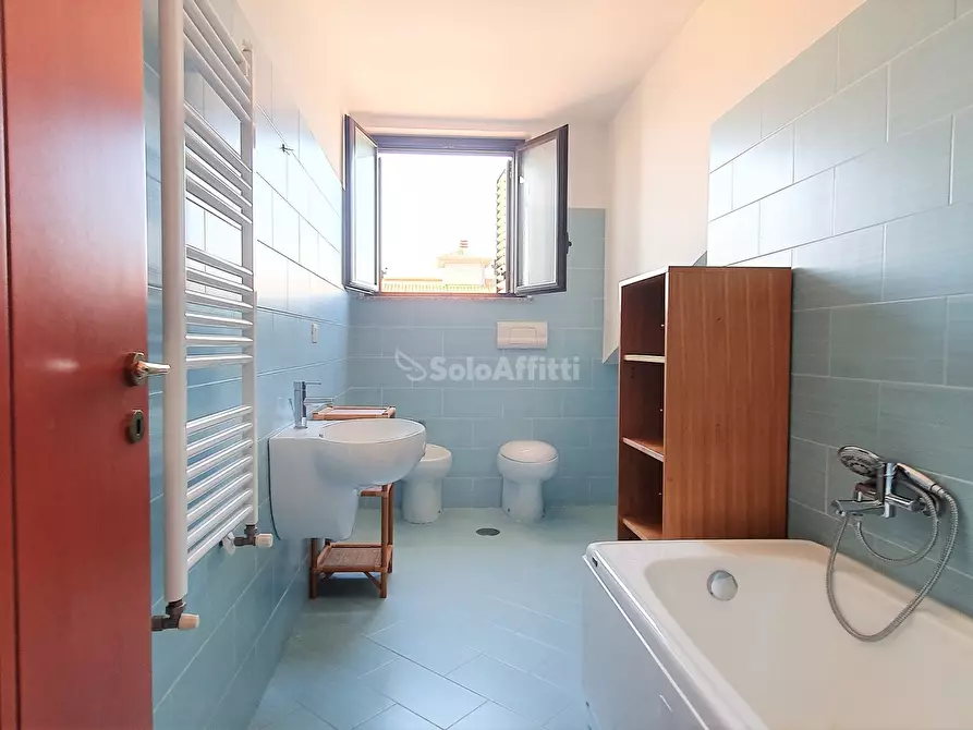 Immagine 15 di Stanza singola in affitto  a Catanzaro