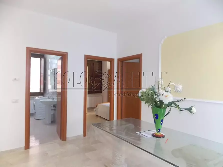 Immagine 3 di Stanza singola in affitto  a Catanzaro