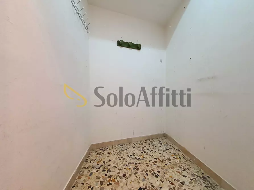 Immagine 13 di Bilocale in affitto  a Catanzaro