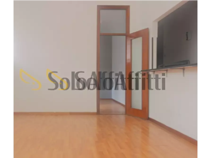 Immagine 1 di Ufficio in affitto  in VIA BORSA 10 a Monza