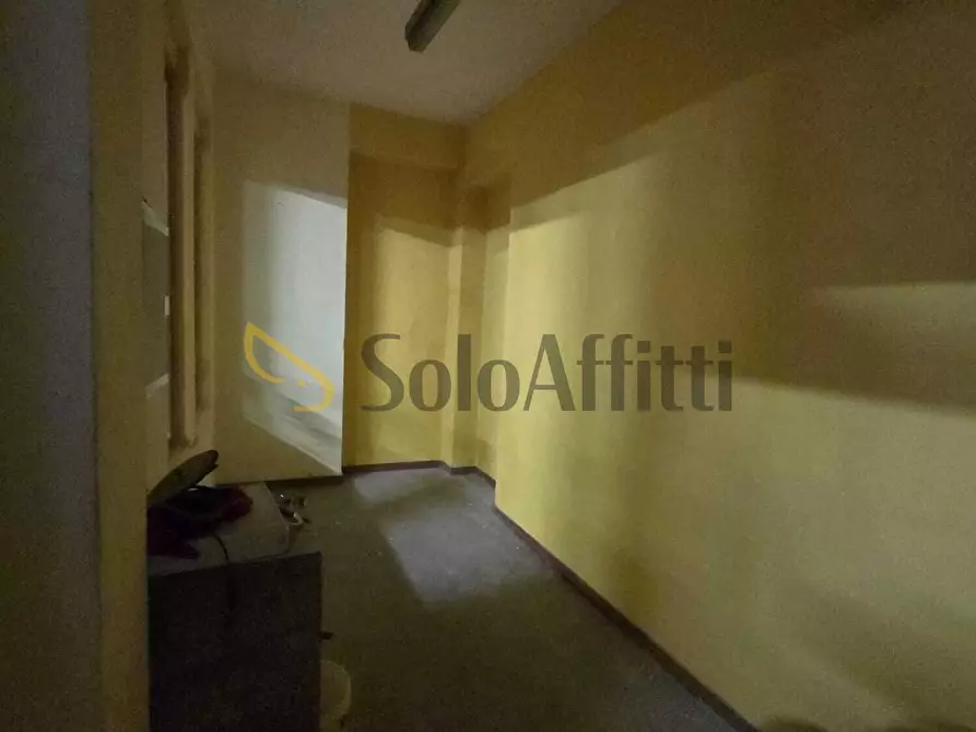 Immagine 4 di Capannone industriale in affitto  in Via Baltea a Torino