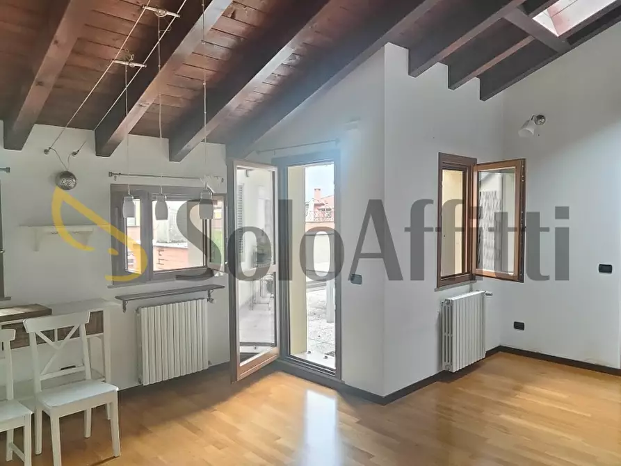 Immagine 1 di Bilocale in affitto  in Via Emilio Gino Segre' 4 a Certosa Di Pavia