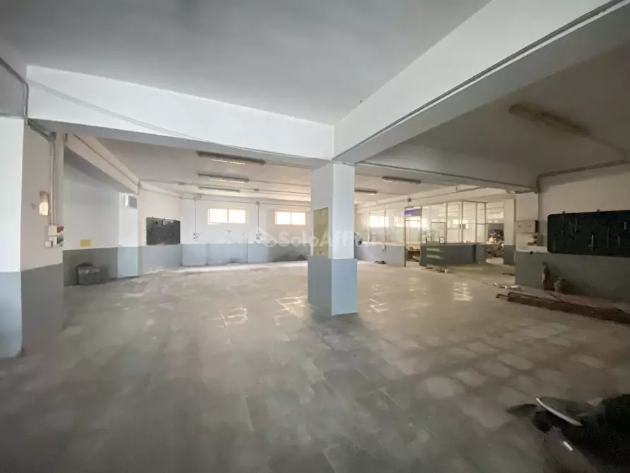 Immagine 4 di Locale commerciale in affitto  a Sciacca