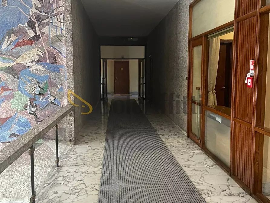 Immagine 31 di Trilocale in affitto  in Corso Galileo Ferraris a Torino