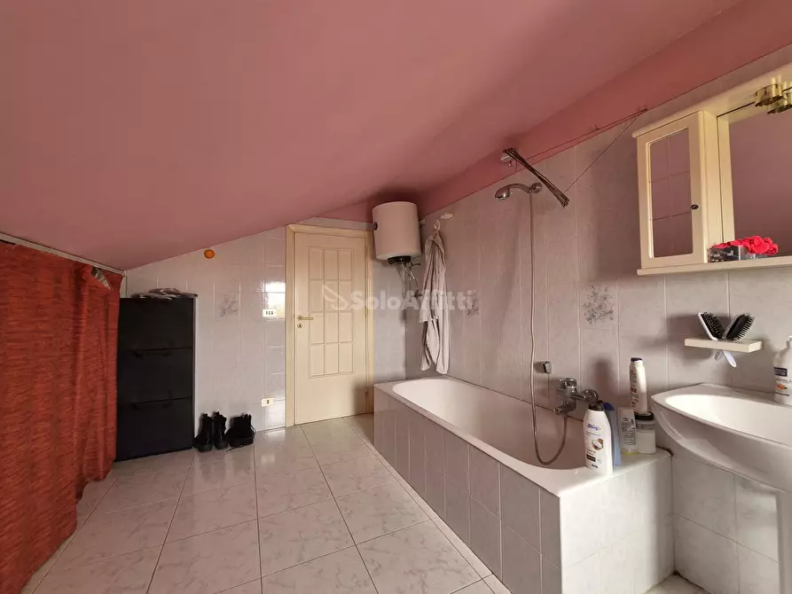 Immagine 7 di Bilocale in affitto  in Via Melito Porto Salvo 70 a Catanzaro