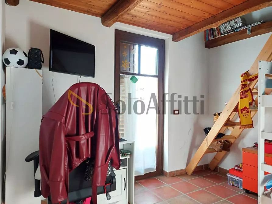 Immagine 23 di Trilocale in affitto  in Via Francesco Manfra a Fiumicino