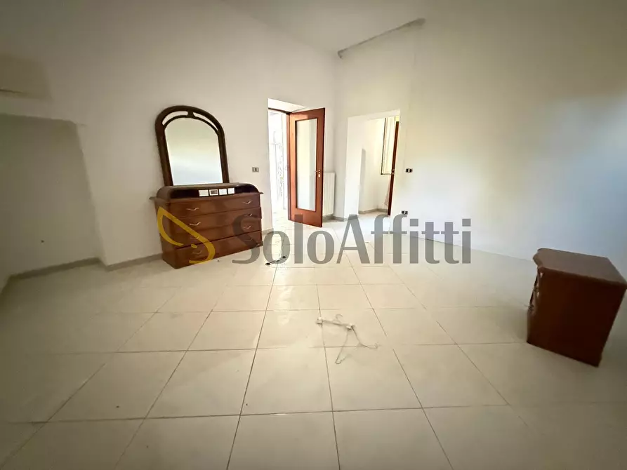 Immagine 16 di Bilocale in affitto  in Via dei Giardini 33 a Caserta
