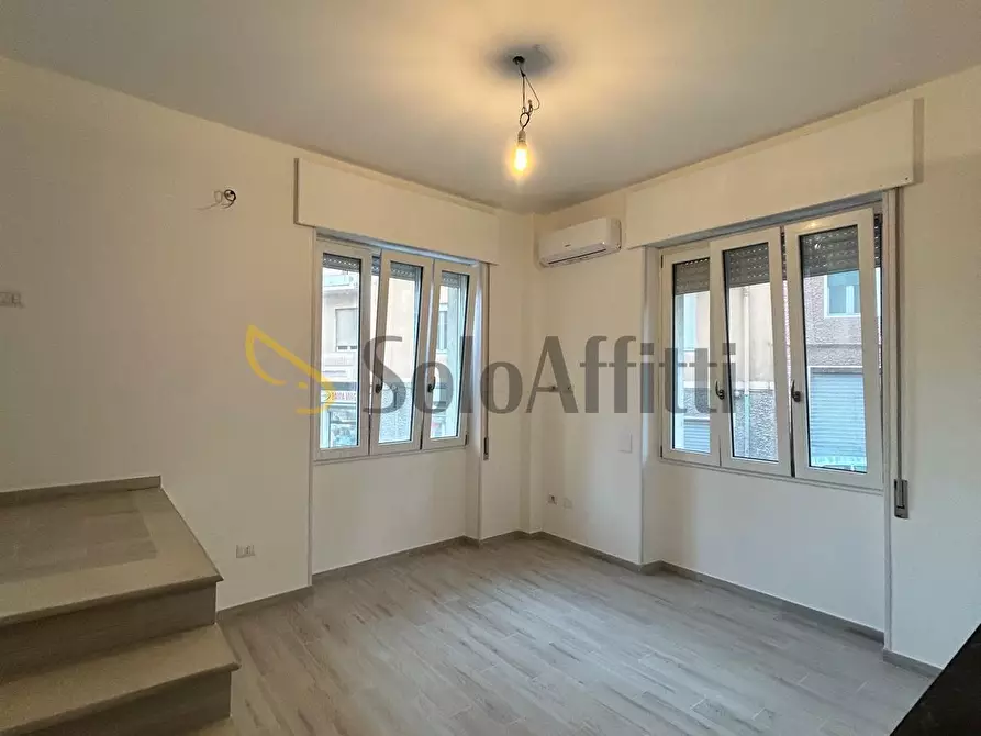 Immagine 10 di Bilocale in affitto  a Cagliari