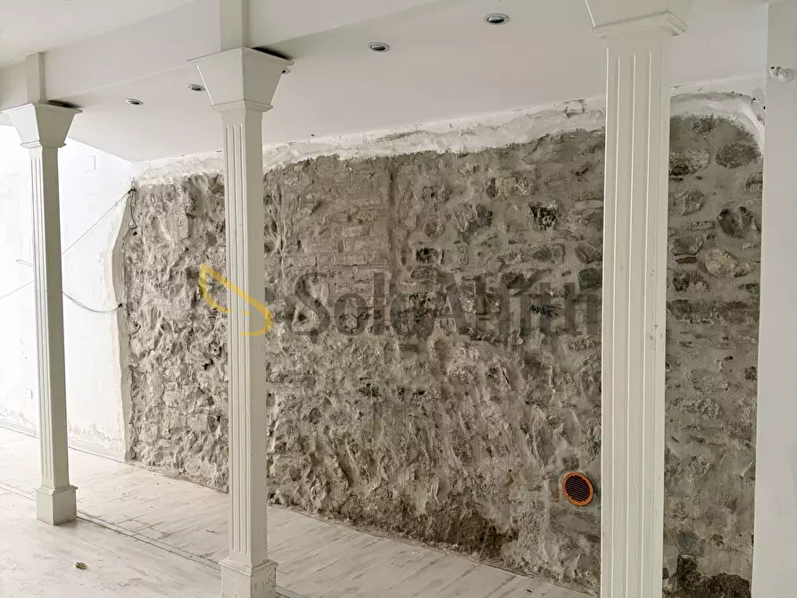 Immagine 6 di Locale commerciale in affitto  in Via Pretoria 43 a Potenza