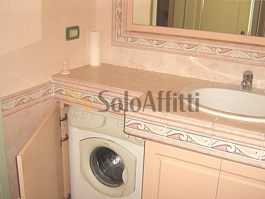 Immagine 26 di Bilocale in affitto  in CORSO TARANTO 208 a Torino