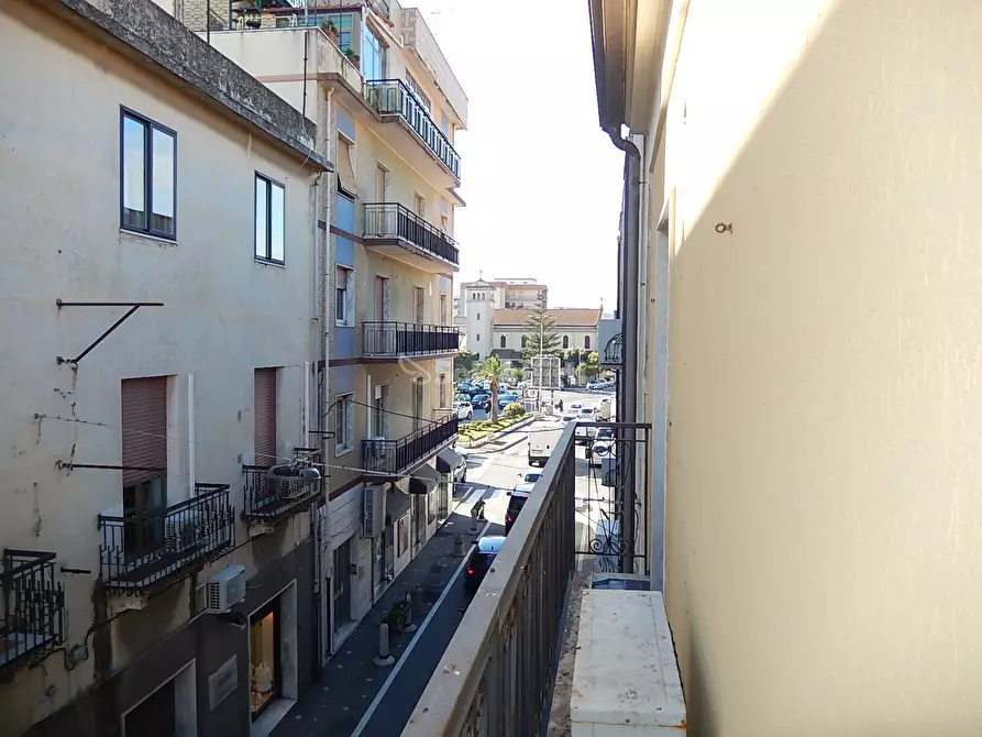 Immagine 13 di Stanza singola in affitto  a Catanzaro