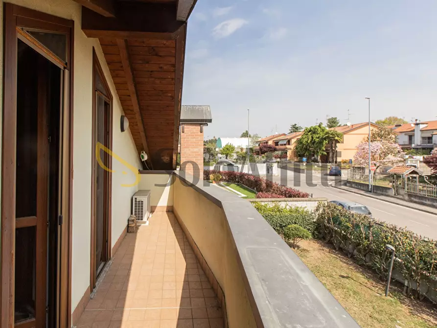 Immagine 21 di Villetta a schiera in affitto  in Via E. Mattei 42 a Gorla Maggiore