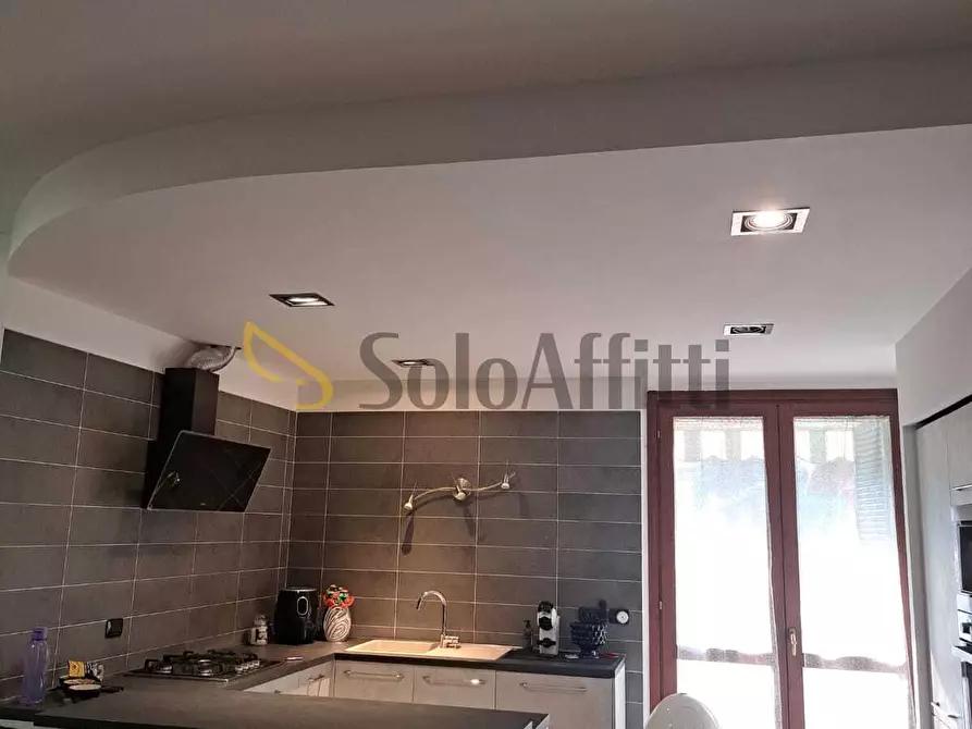 Immagine 2 di Trilocale in affitto  in Via Bruino a Piossasco