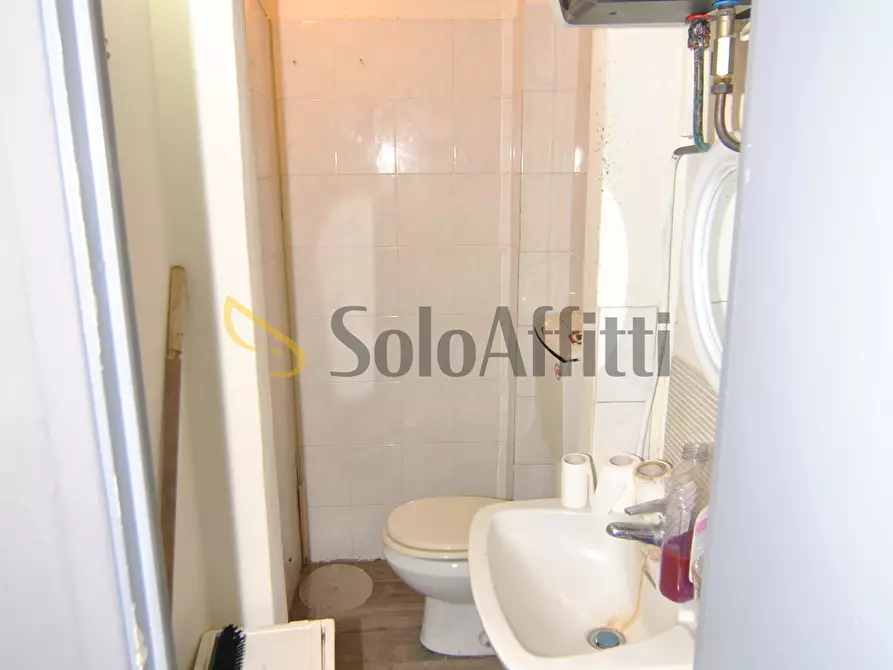 Immagine 5 di Locale commerciale in affitto  in Via Renato Fucini 2A a Pontedera