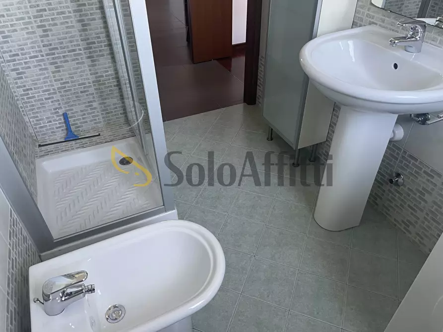 Immagine 17 di Bilocale in affitto  in Via G. Bruno 3 a Cerro Maggiore
