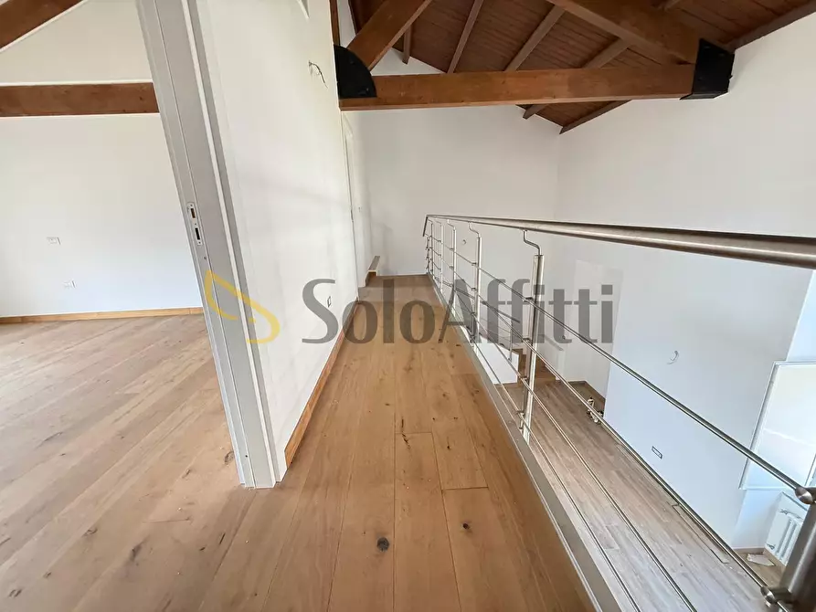 Immagine 16 di Loft/Open space in affitto  in Via dei Giardini Reali a Caserta