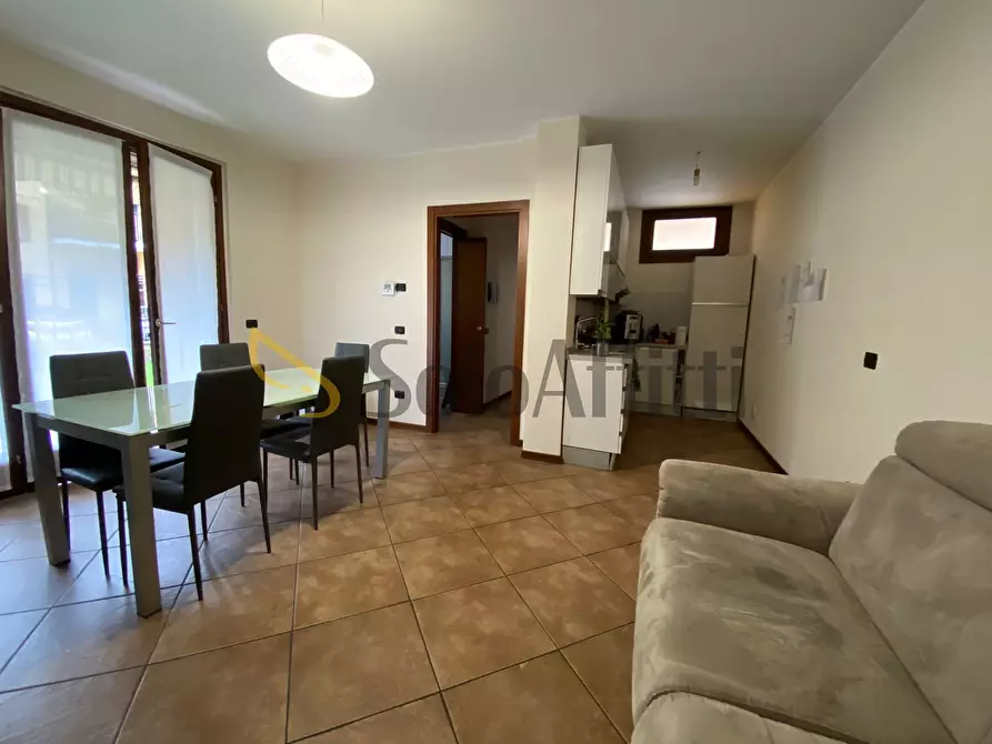 Immagine 5 di Bilocale in affitto  in Via Varese 10 a Busto Arsizio