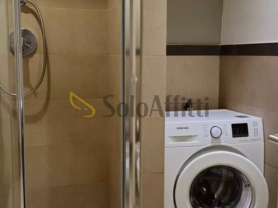 Immagine 27 di Trilocale in affitto  in VIA SCIOLZE a Torino
