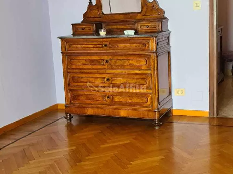 Immagine 4 di Stanza singola in affitto  in Piazza del Monastero 10 a Torino