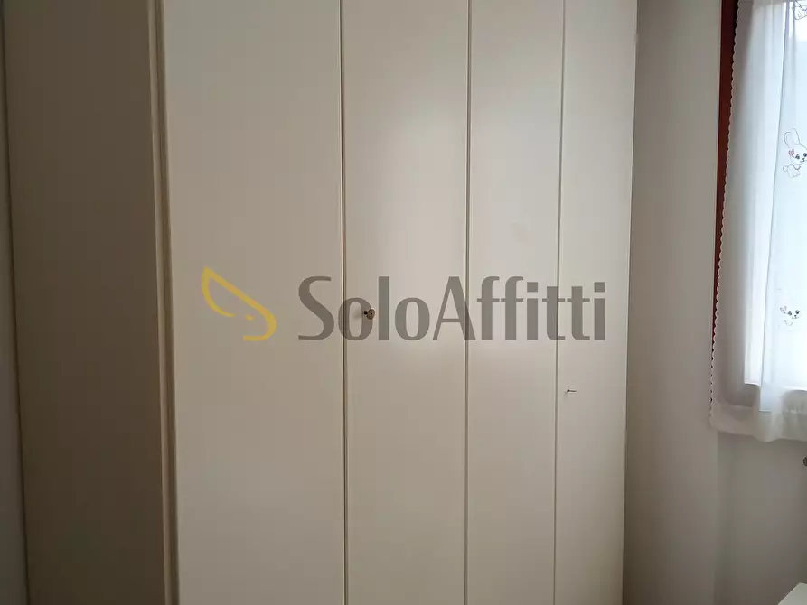 Immagine 9 di Quadrilocale in affitto  a Falconara Marittima