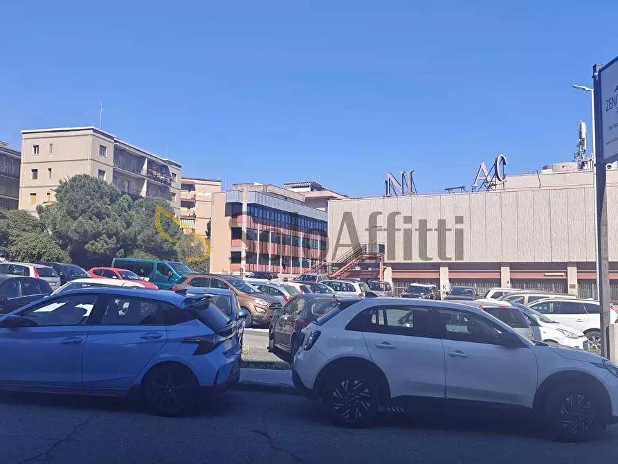 Immagine 13 di Attività artigianale in affitto  in Via Guido Gozzano 10 a Catania