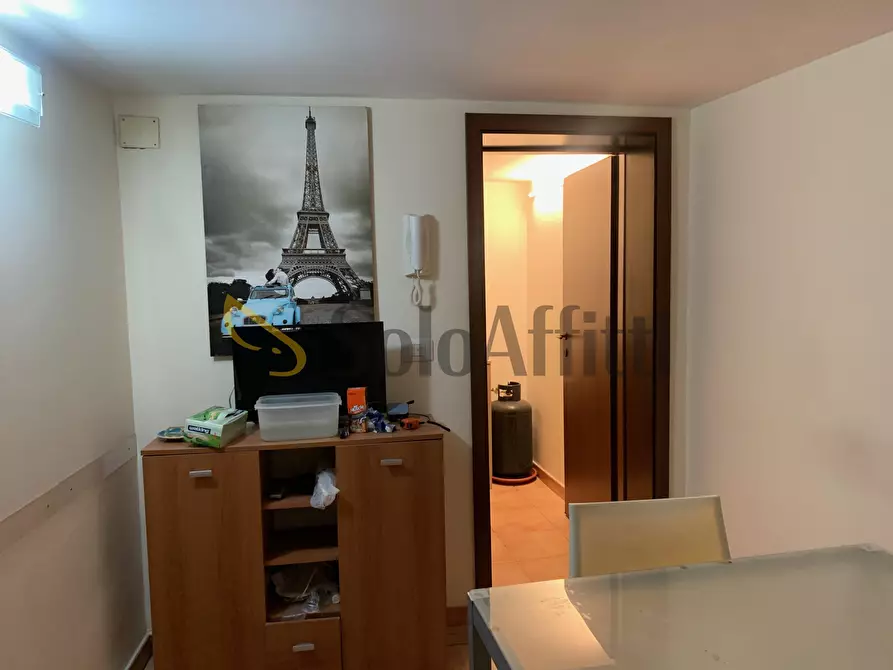 Immagine 13 di Bilocale in affitto  in Via Quintino Sella 22 a Catania