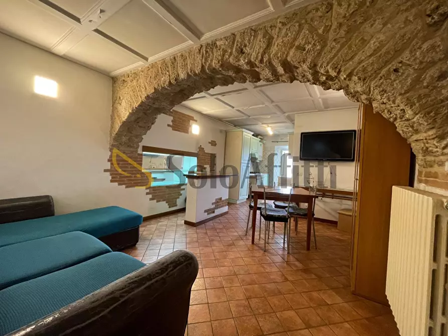 Immagine 1 di Trilocale in affitto  a Frosinone