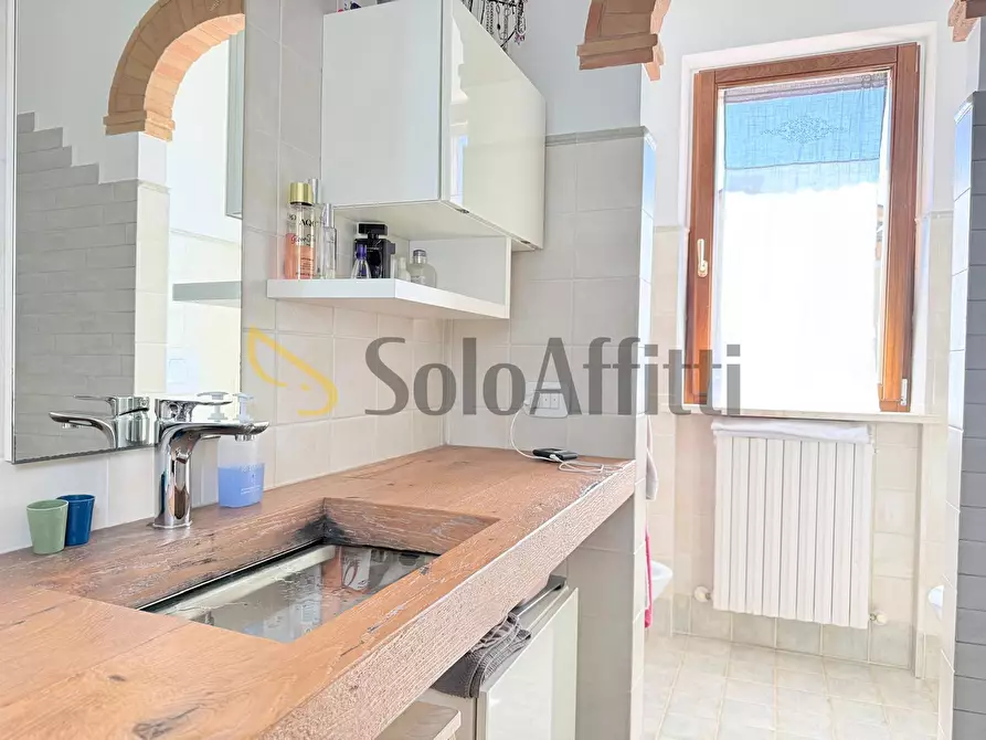 Immagine 6 di Casa indipendente in affitto  a Sirolo