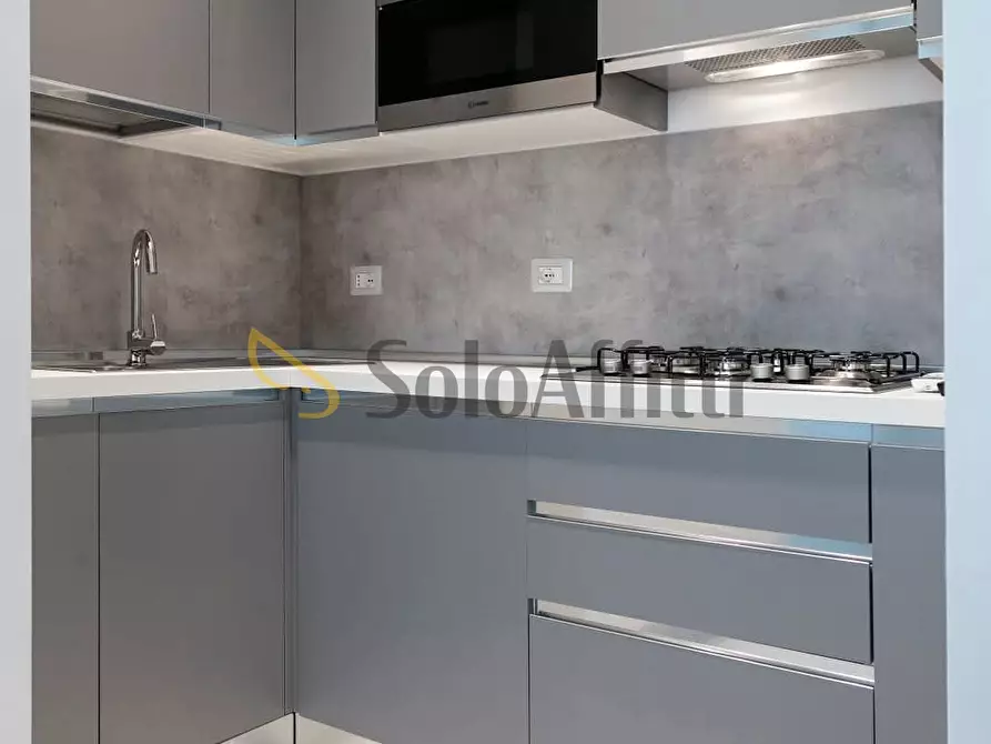 Immagine 4 di Appartamento in affitto  in Via Teocrito 48 a Catania